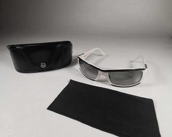 Salvatore Ferragamo Textured Black Eyewear Case set NO GLASSES Black Salvatore Ferragamo Eyeglass Cases & Storage for sale  main image 4