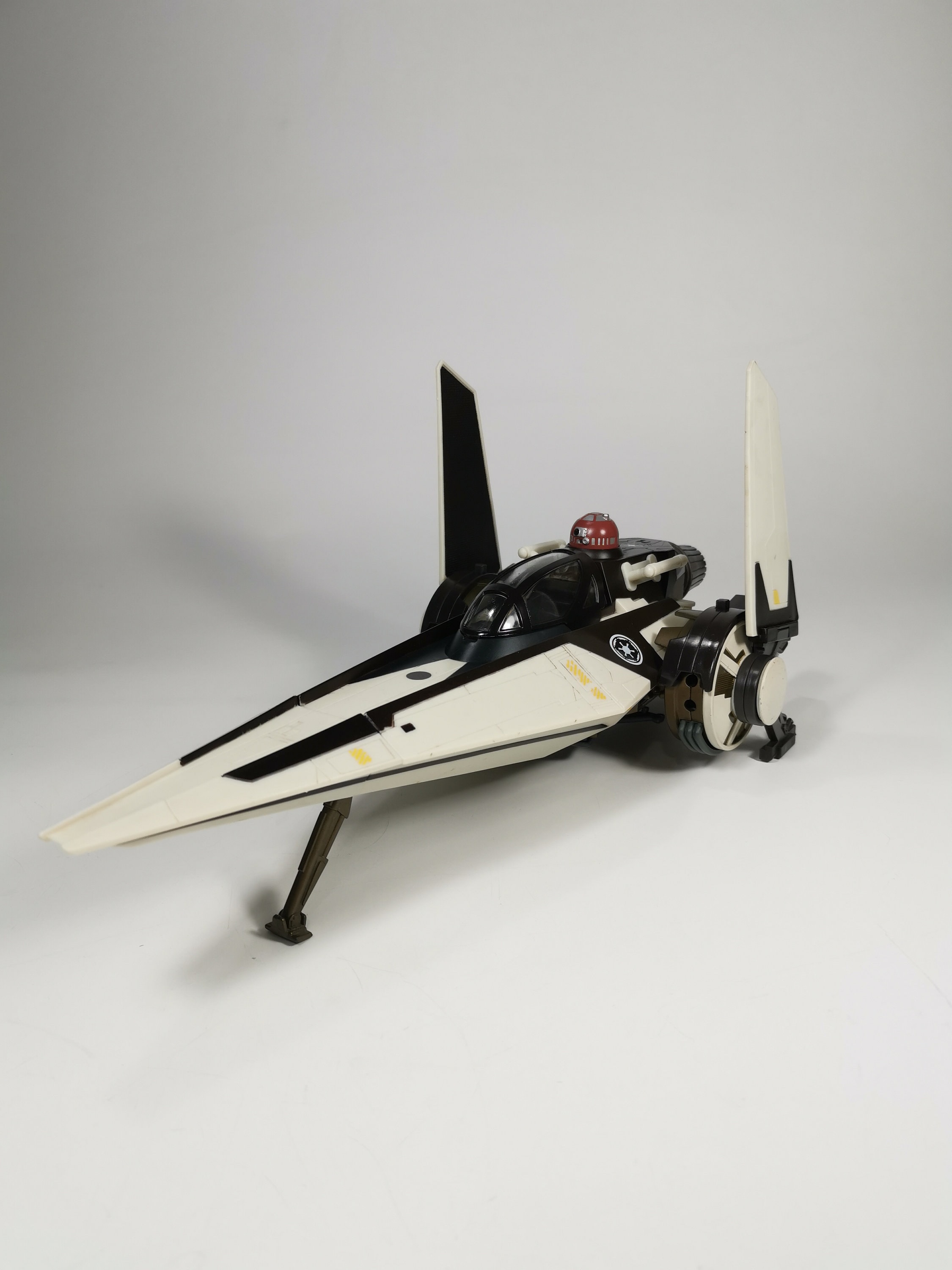imperial v wing