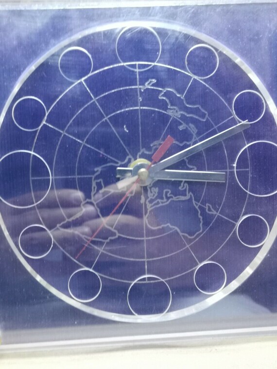 Marion Kay Silver Orbit Numismatic Clock Model No.14 Vintage Made