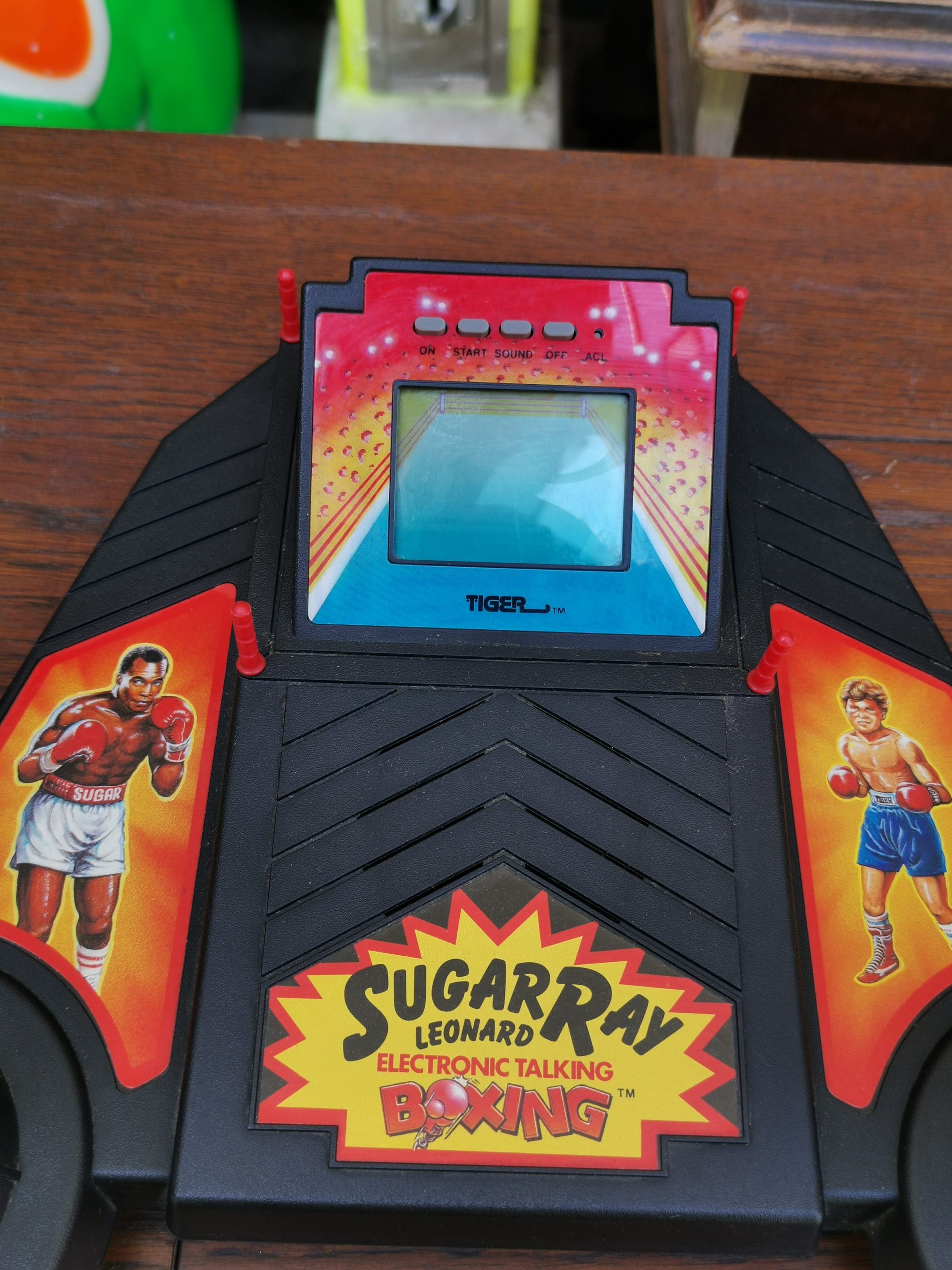 Sugar Ray Leonard Electronic Talking Boxing LCD Handheld Game