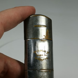 WW2 &#39;Tommy&#39; Lighter, Made in England-Tobacco Tobacciana Cigarette Lighter-Vintage Collectible Lighter Tommy(Not Working,parts or repair)