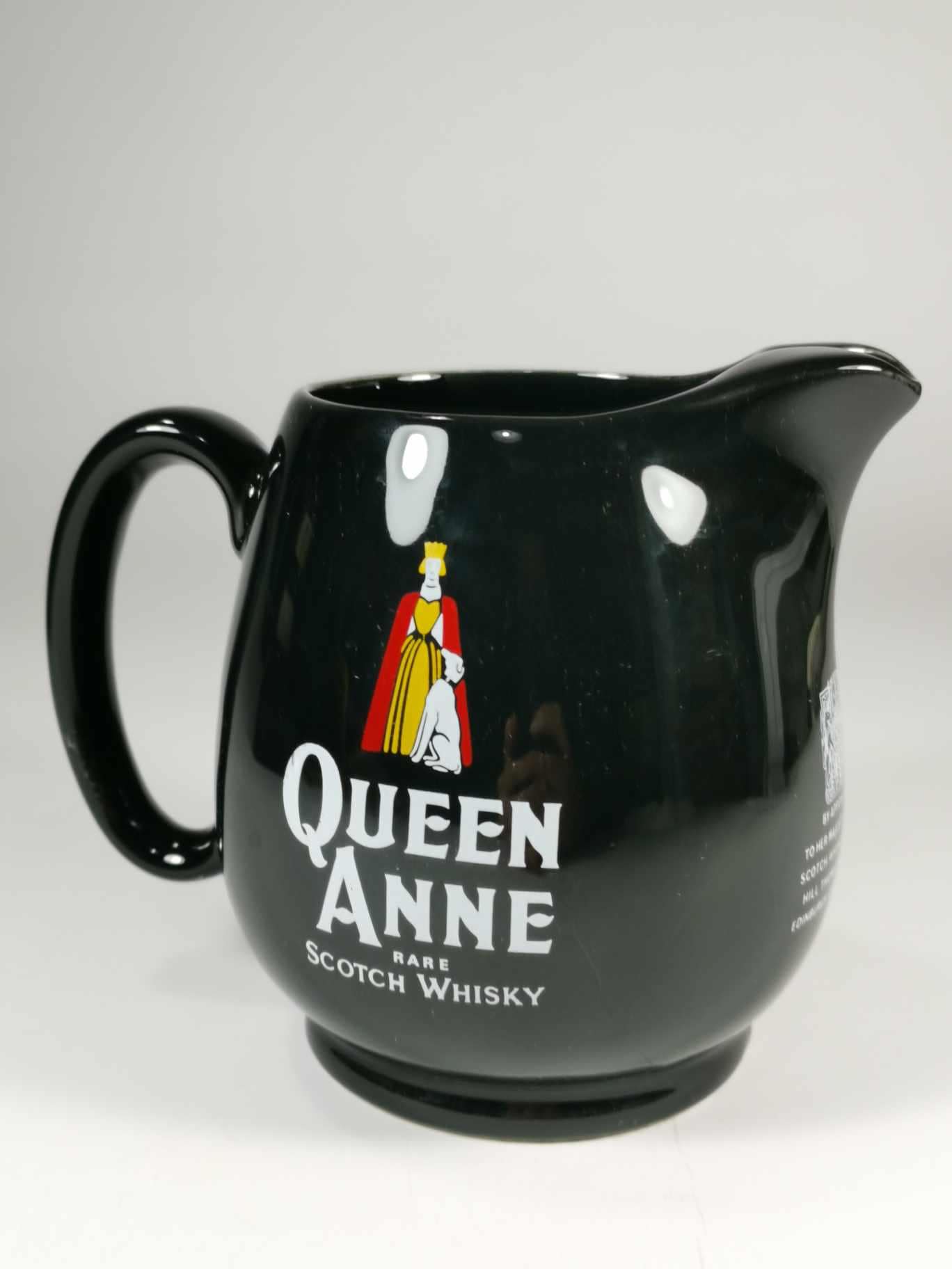 Vintage Advertising Jug Queen Anne Rare Scotch Whisky Wade England