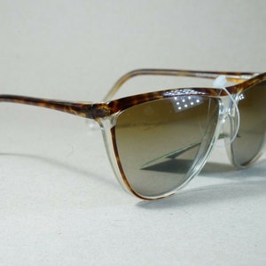 Polariod 80s sunglasses Clear tortoise eyewearItalian sunglasses,Deadstock sunglasses,Polarizing