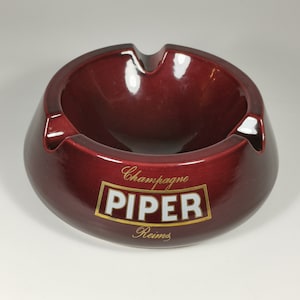 Champagne Piper Reims Advertising Ashtray vintage Porcelain by Rouge Fontaine Baudour-Belgium