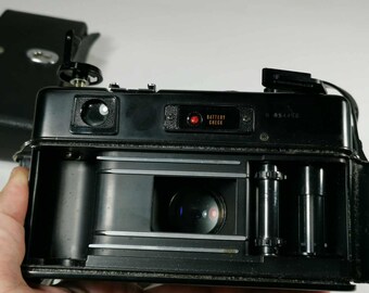 Vintage 1970s Yashica Electro 35 GSN Rangefinder Film Camera