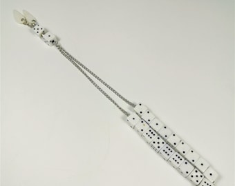 Worry Beads (18) Komboloi White & Black DICE 60s 70s Vintage Plastic