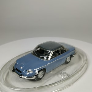 Solido Panhard 24 CT Diecast Model 1:43 – Light Blue (1964) – Original Display Case – Made in China
