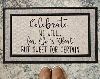 Felpudo de goma resistente, antideslizante, de 18 x 30 cm, con texto en inglés "Dave Matthews Band Two Step Celebrate We Will Welcome"