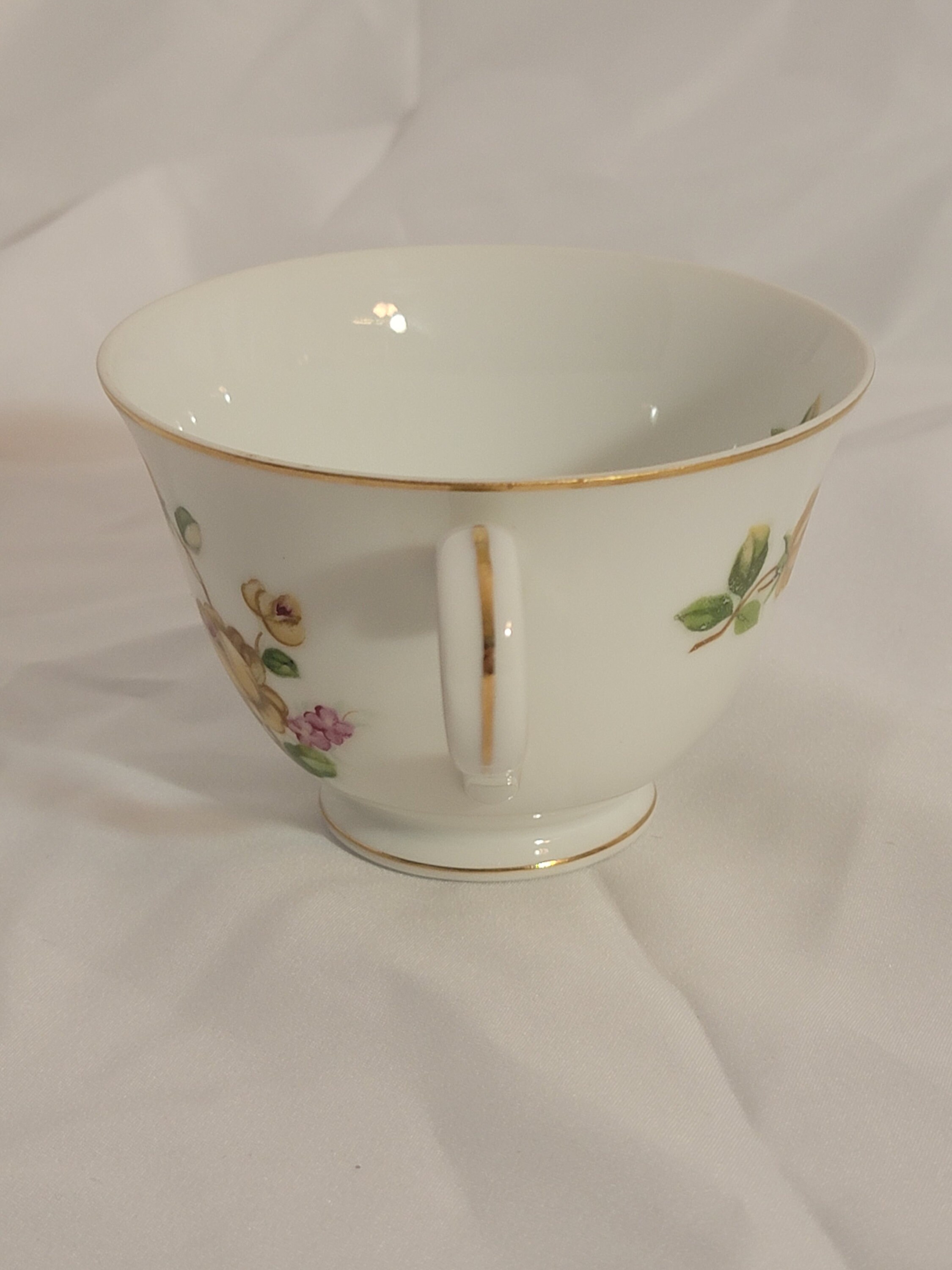 Lynmore Fine China Golden Rose Cup and Four Saucers Etsy
