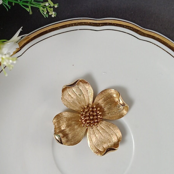 Vintage Gold Tone Brooch; Gold Plated Trifari Dogwood Floral Pin; Scarf Pin; Lapel Pin; Circa 1966