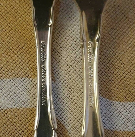 Oneida silversmiths shop real silver