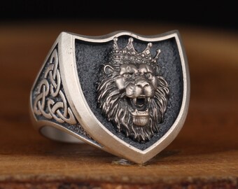 Mens Silver Lion Ring , Lion Head Signet Ring , Silver Viking Ring , Nordic Men Accessory , Silver Lion Ring , Handmade , Gift for Him