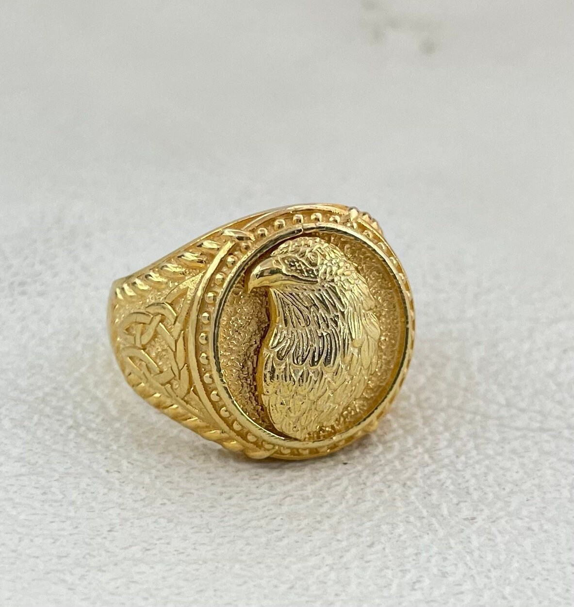 EAGLE RING | ÉMILLIE ANNE