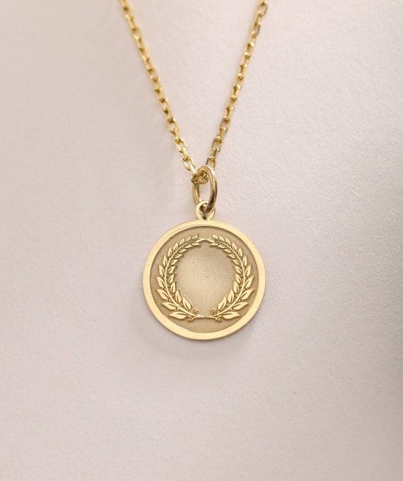Laurel Wreath Pendant , Silver Laurel Wreath Necklace