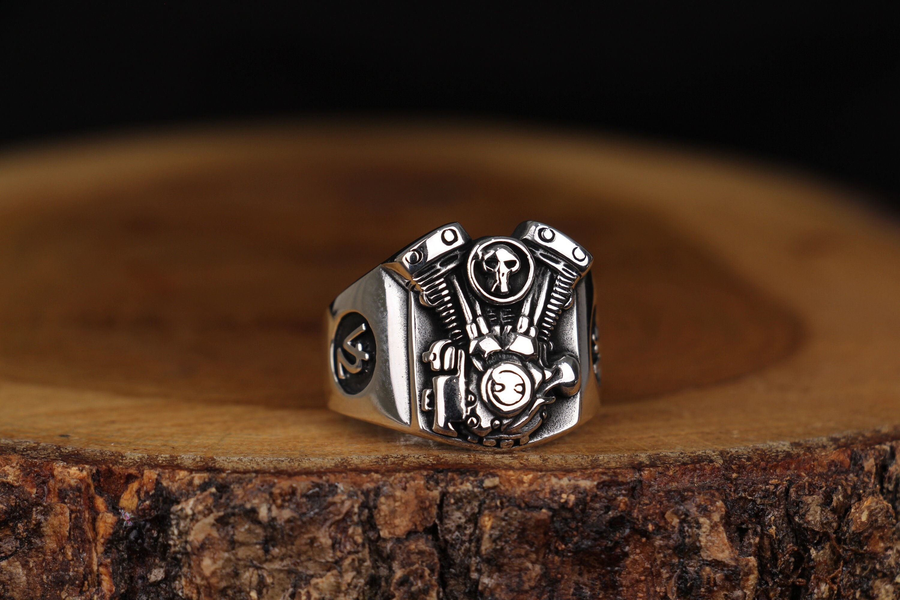 Buy JD's Harley Davidson Engine Model Ring for Men & Women (Click on JD  India Gems and Rings to See All Our Products) (21) at Amazon.in