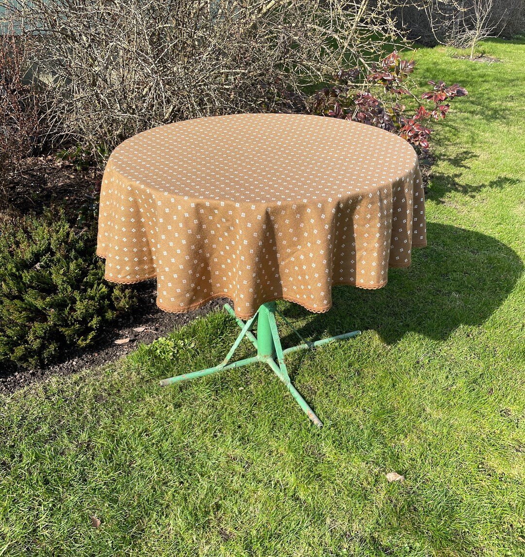RARE Vintage Brown Round Tablecloth/ Medium Size/ Patterned Etsy