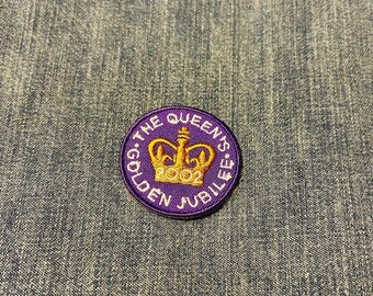 Écusson en tissu brodé « The Queens Golden Jubilee 2002 » vintage