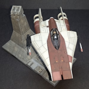 Built to order A wing starfighter 1/72 pro built model, plastic model professionally built model, airbrushed and weathered.