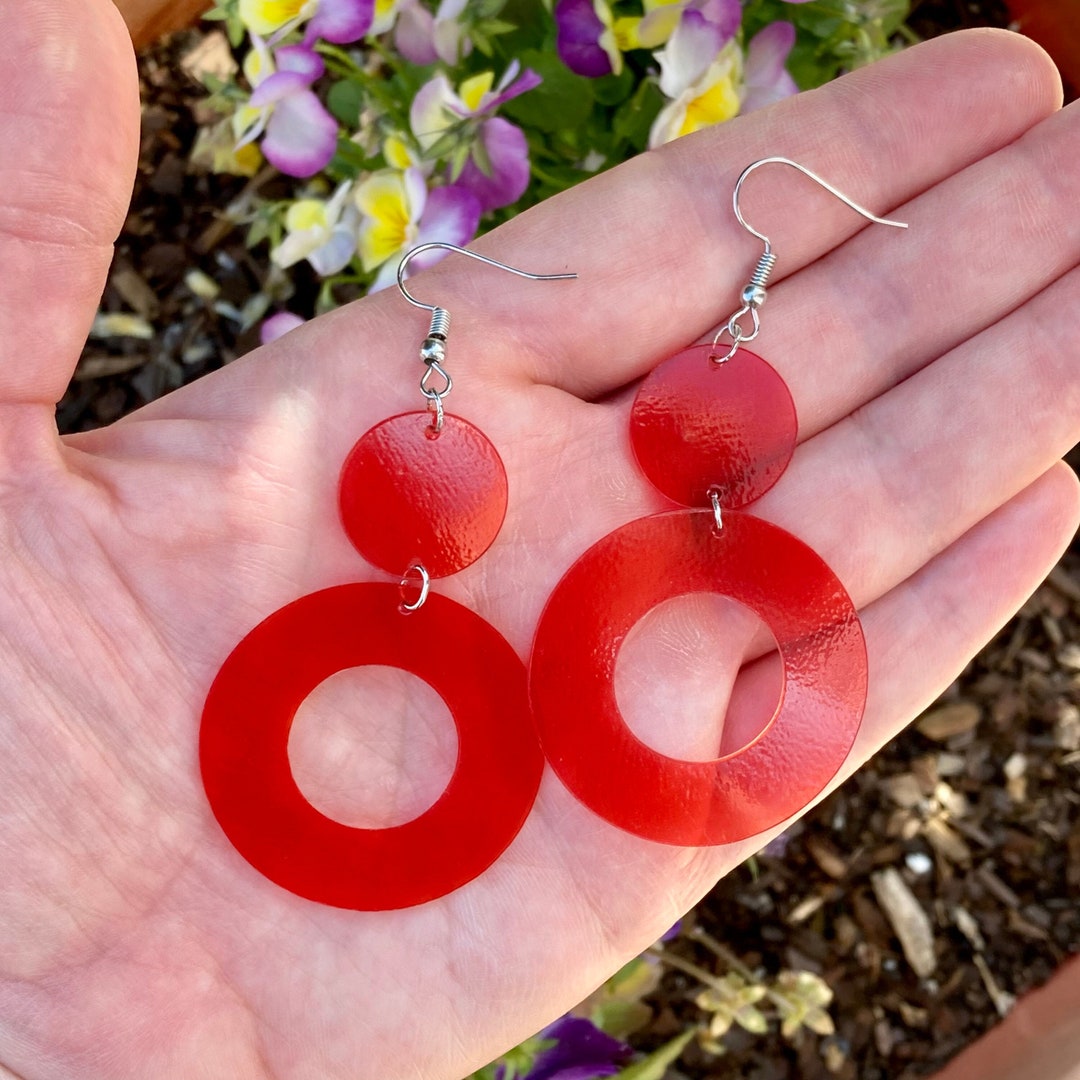 Upcycled Circle Red Earrings, Lightweight Plastic Earrings, Upcycled  Jewelry, Birthday Gift for Her, Upcycled Vintage Style Earrings 