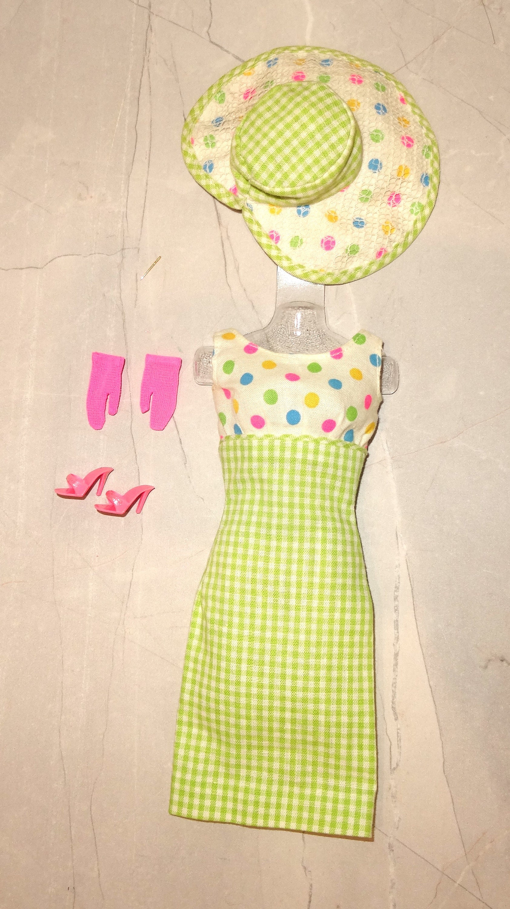LUNCH ON THE TERRACE BARBIE #1649~N/MINT & COMPLETE~1966