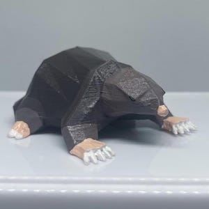 Old School RuneScape gigantische mol en baby molrat huisdier 3D-geprint handgeschilderd model (OSRS)