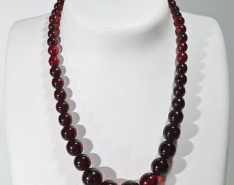 Cherry Bakelite necklace graduated