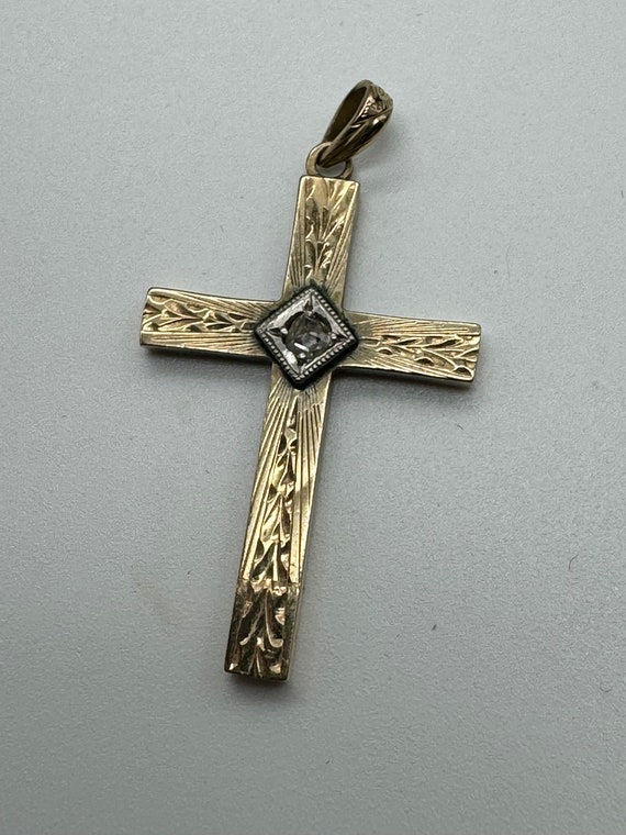 Antique Art Deco 10k Yellow Gold Cross Diamond Ne… - image 1