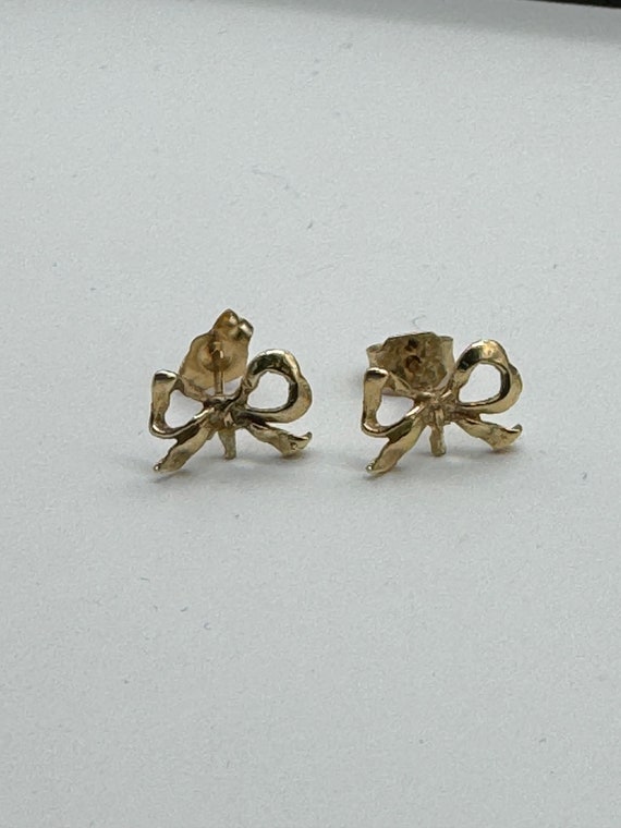 14k Yellow Gold Bow Knot Earrings