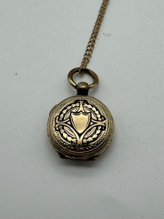 Antiqie Victorian Gold Filled Enamel Locket and ch