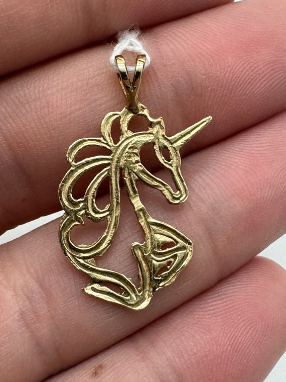 14k Yellow Gold Unicorn Pendant