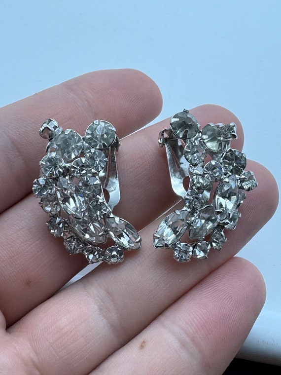 Vintage Clear Juliana Clip Earrings