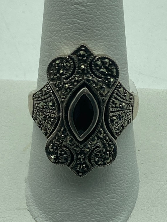 Vintage Sterling Silver, Garnet Marcasite Ring.
