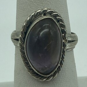 Vintage sterling silver amethyst ring