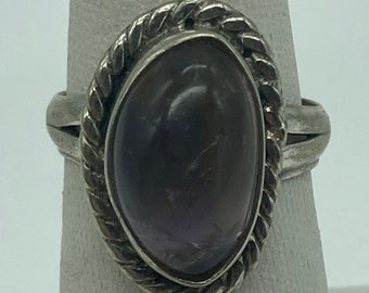 Vintage sterling silver amethyst ring