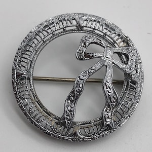 Vintage Sterling Silver Art Deco Circle Brooch