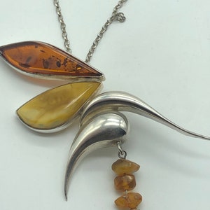 Vintage Sterling Silver Amber Pendant