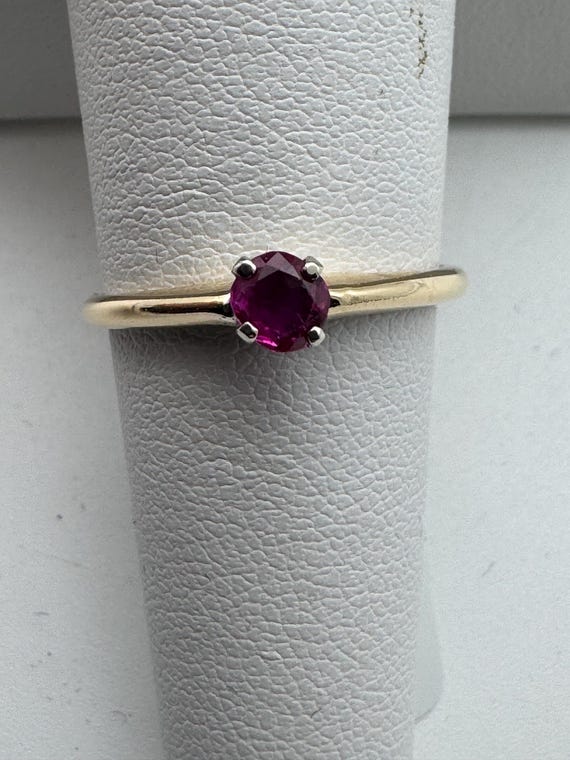Vintage 14k Ruby Solitaire Ring - image 1