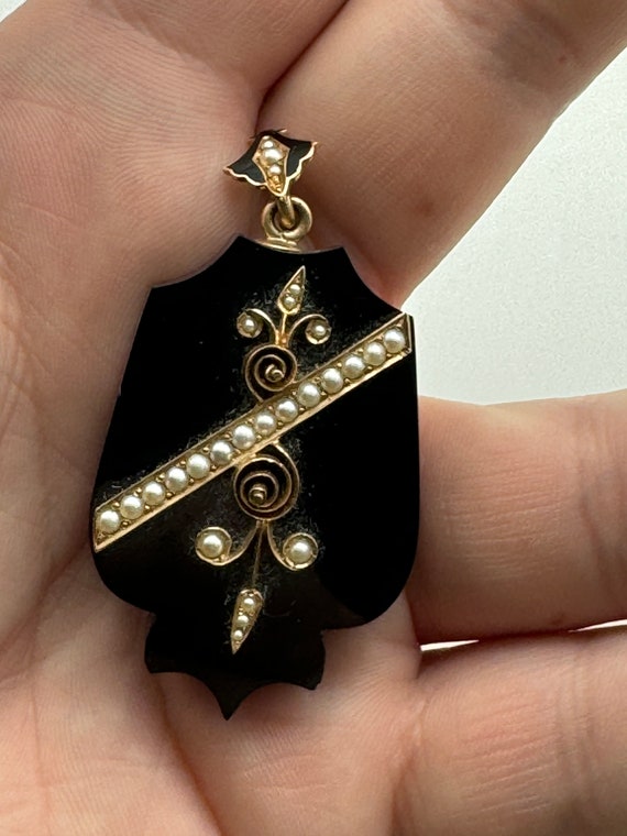 Victorian 18K Yellow Gold Onyx Mourning Hair Pend… - image 3