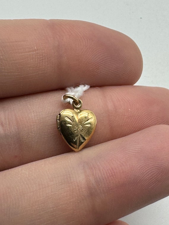 Antique Art Deco Gold Filled Locket