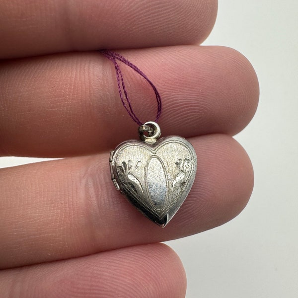 Vintage Sterling Silver Heart Locket