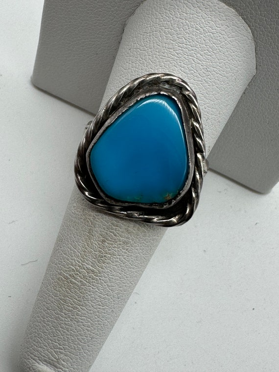 Vintage Sterling Silver Turquoise Ring