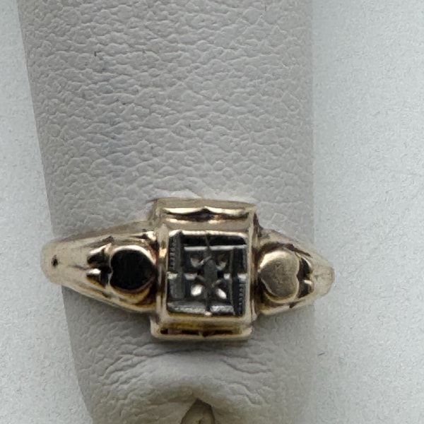 10k Yellow Gold Signet Ring With White Diamond Centerpiece