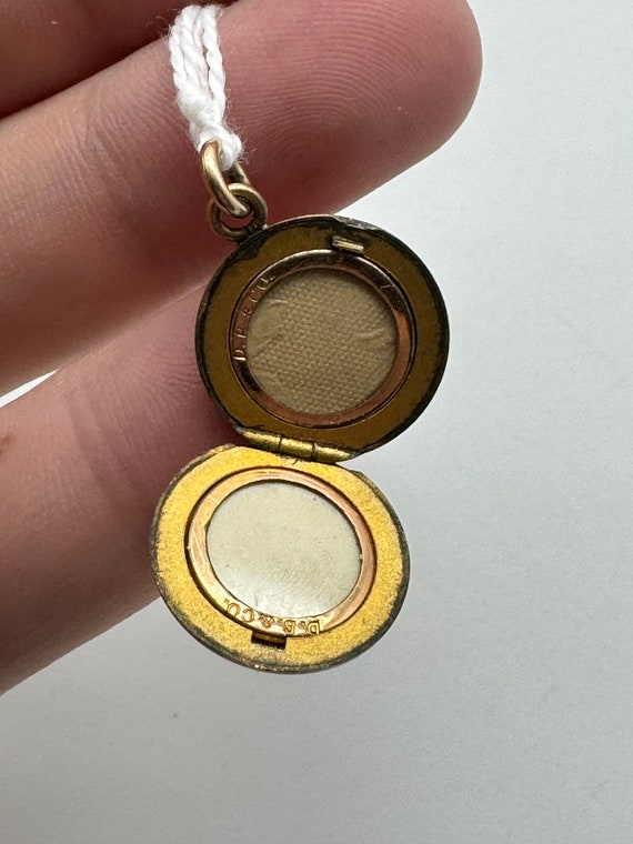 Antique Art Deco Gold Filled Locket - image 2