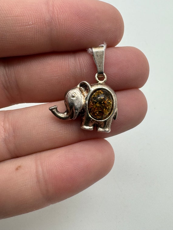Vintage Sterling Silver Amber Elephant Pendant