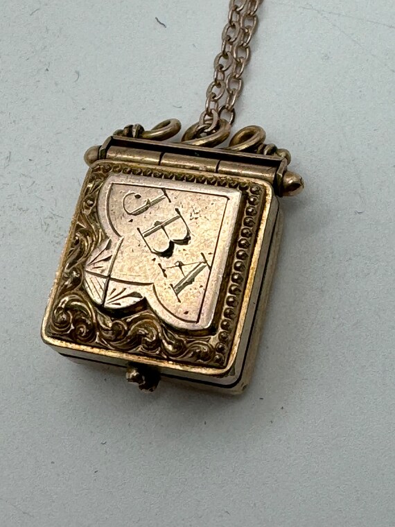 Antiqie Victorian Gold Filled Watch Fob Locket