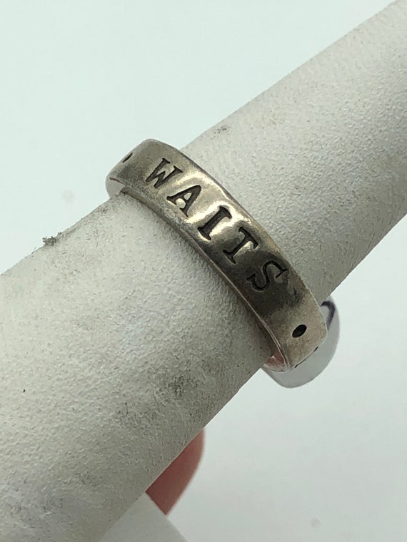 Vintage Designer Signed 18K White Gold (750) True Love Waits Band