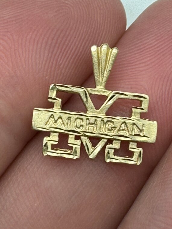 Vintage 14k Yellow Gold University of Michigan Col