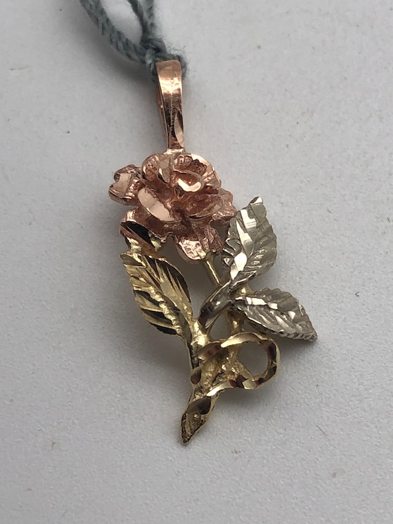 14K Yellow and Rose Gold Tri Color Rose Pendant Gem