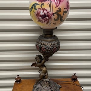 Antique Victorian Banquet Gone With the Wind Art Nouveau Cherub Base Lamp B&H Style Cold Painted