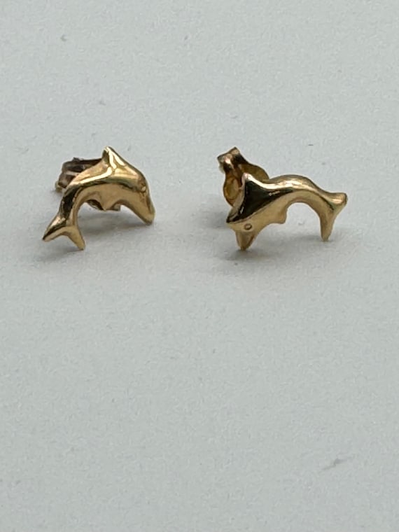 14k Yellow Gold Dolphin Earrings